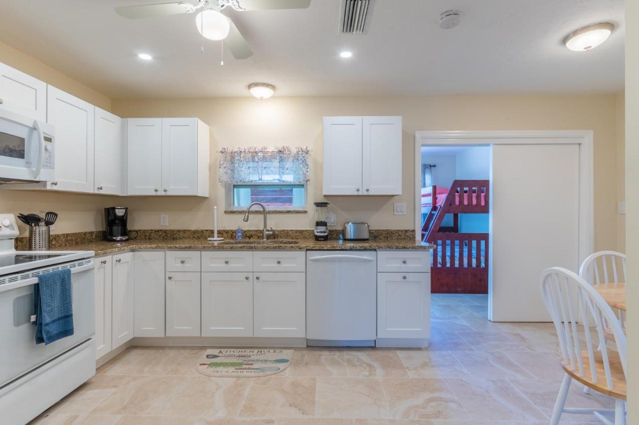 3606 Villa Franca - Pet Friendly Sarasota Eksteriør billede